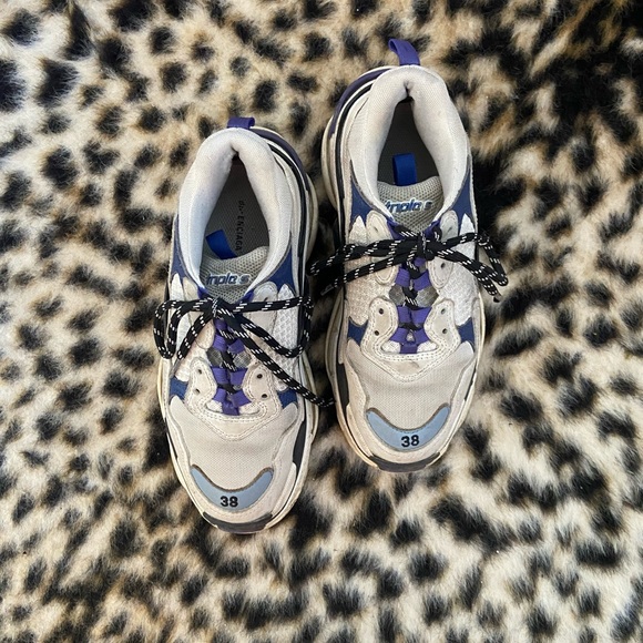 Sold!!!! - Picture 4 of 7